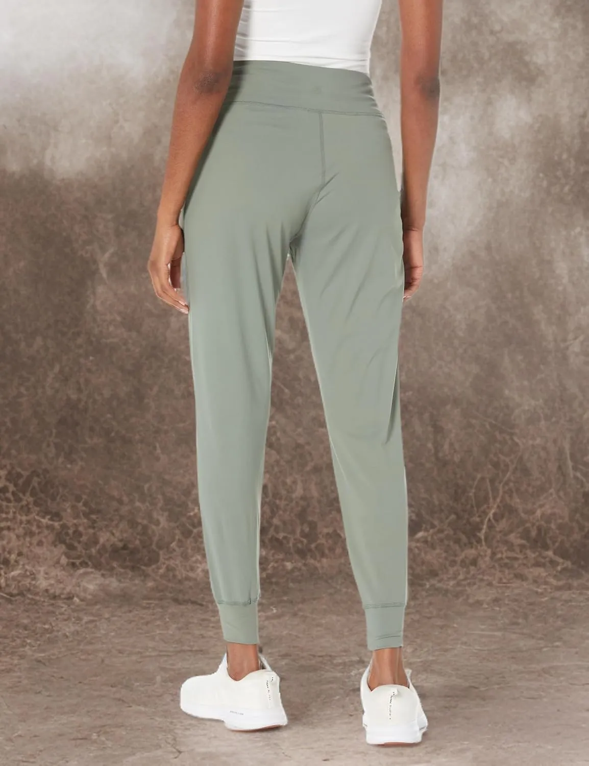 Danskin Women's Interlock Jogger